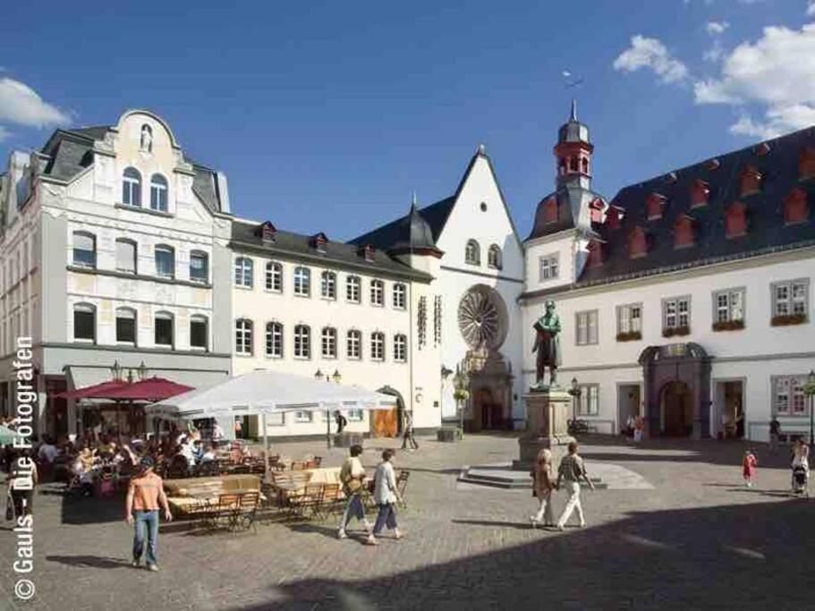 App7 - Place2B - Direkt Am Rhein Koblenz  Exterior foto